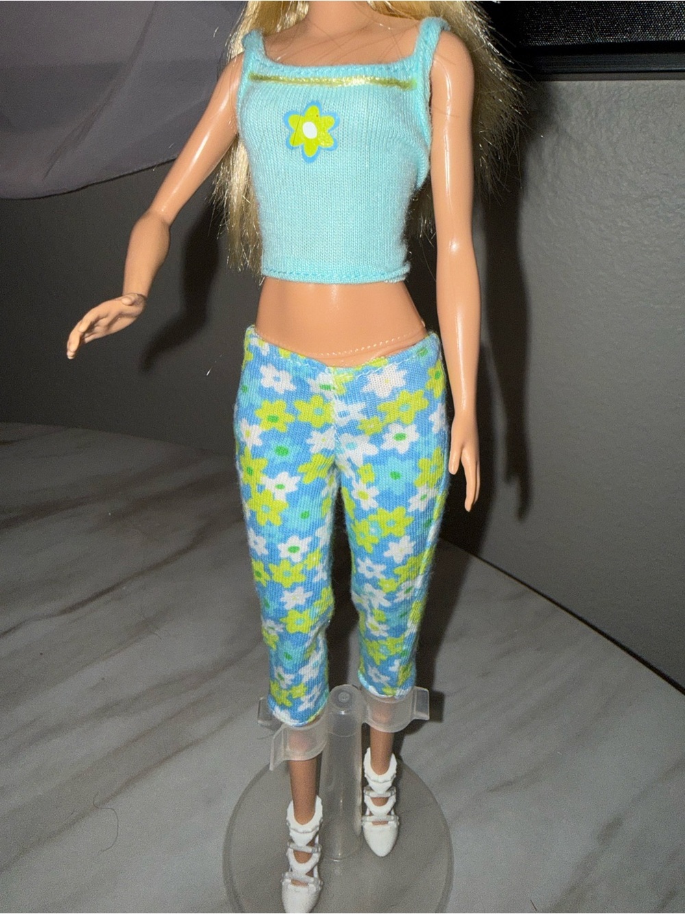 Barbie Mattel 3 PCS Tank Top Floral Capri Pants White Heels
